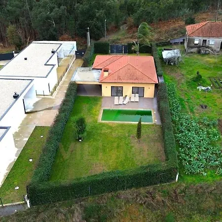 Stunning With Pool And Garden Βίλα *
