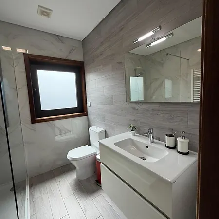 Stunning With Pool And Garden Villa Ponte de Lima