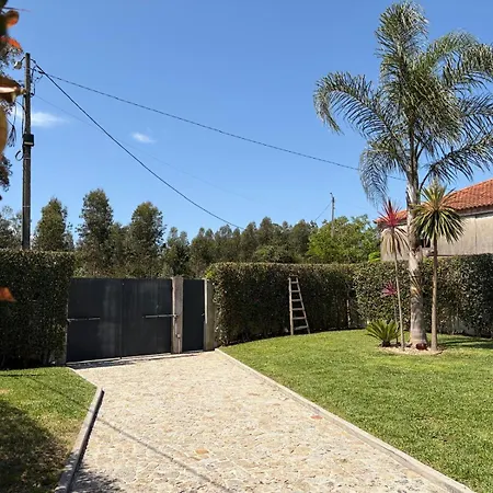 Stunning With Pool And Garden Villa *